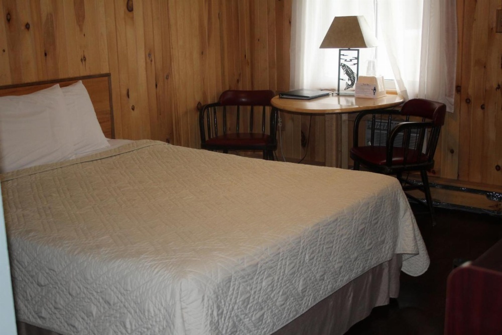 Maine Woods Inn